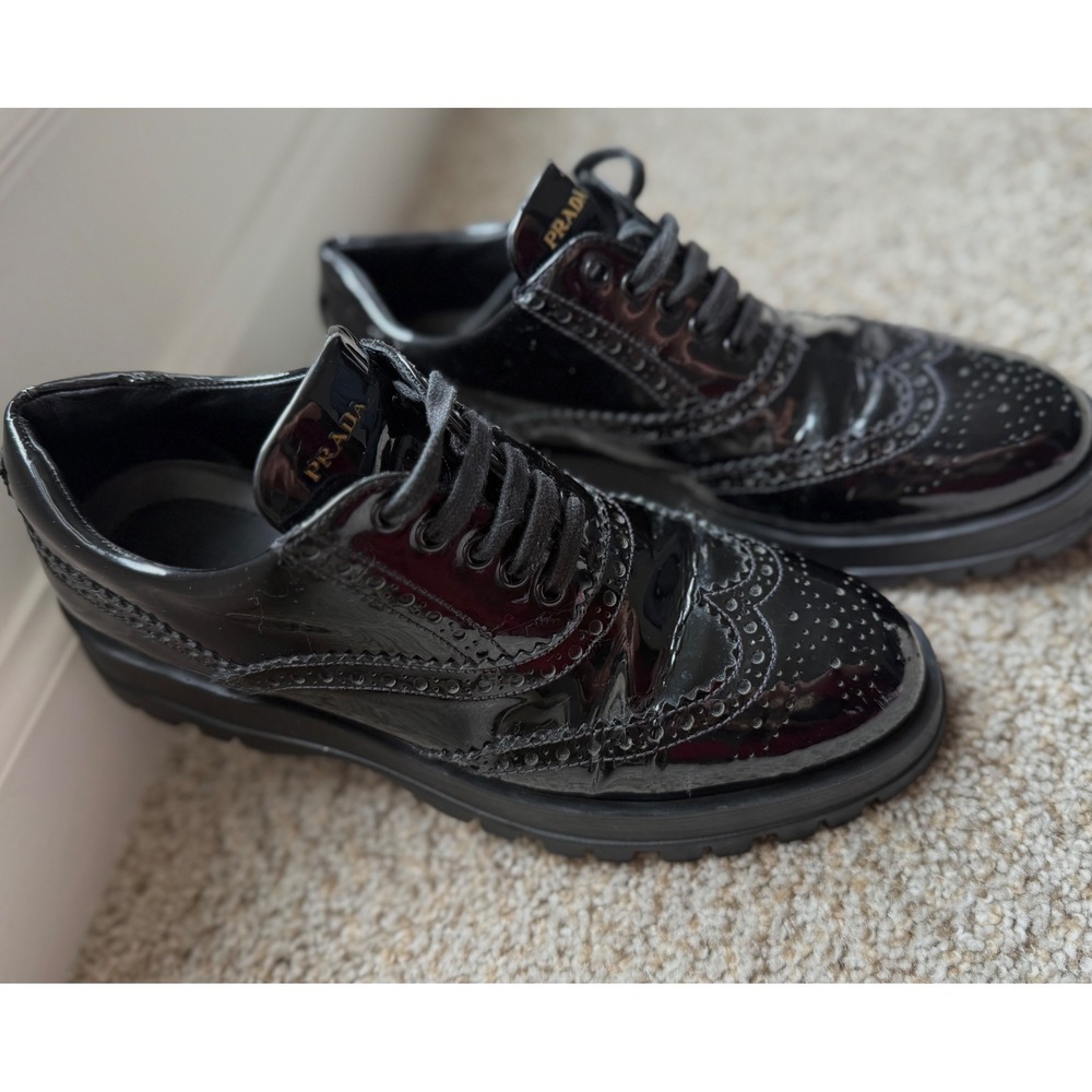 PRADA Patent Leather Brogues Oxford black flat Shoes Womens 8 US 38‎ EU